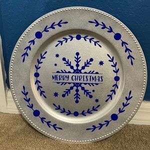 Christmas Decoration. Plastic Charger Plate